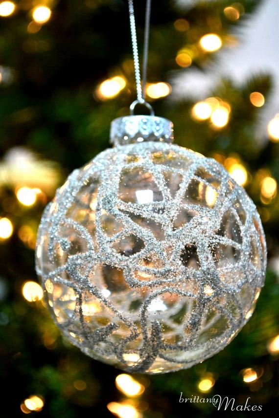 18-Christmas-Ornaments