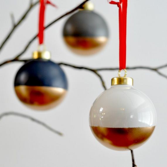 26-Christmas-Ornaments