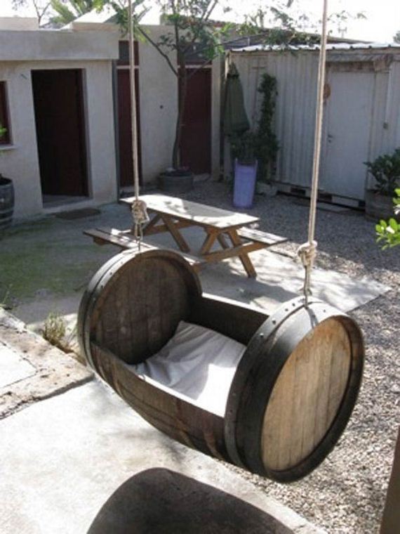18-DIY-Ways-To-Re-Use-Wine-Barrels