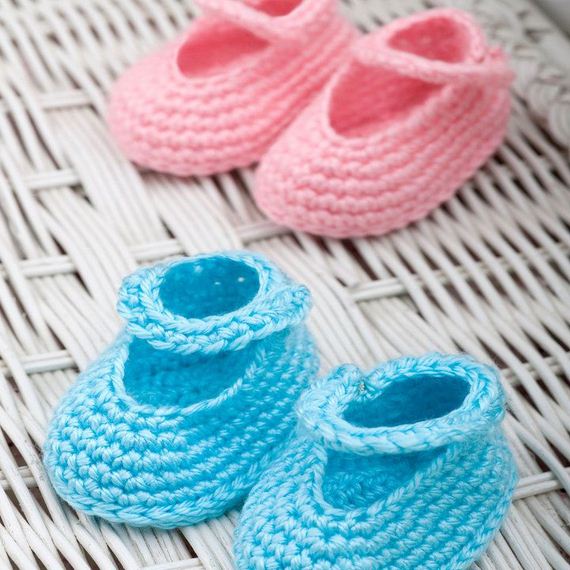 12-diy-free-crochet-baby-booties