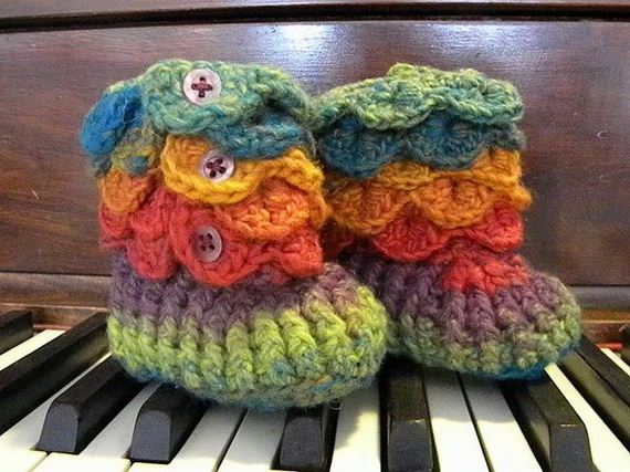 13-diy-free-crochet-baby-booties