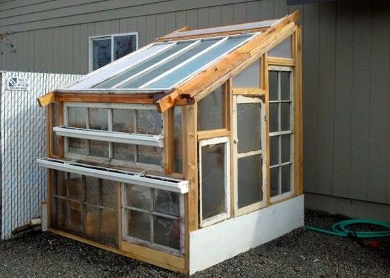 07-Great-DIY-Greenhouse-Projects