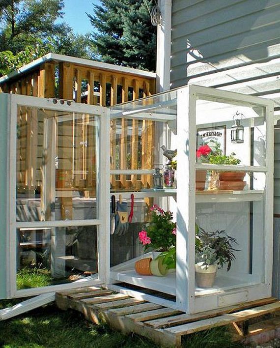 22-Great-DIY-Greenhouse-Projects
