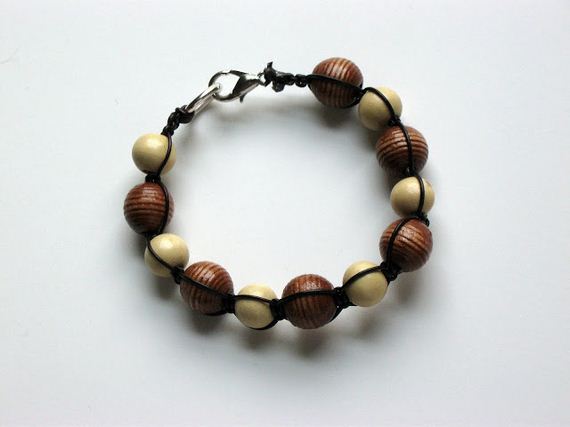 13-Bead-and-hemp-summer-ankle-bracelet