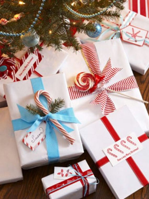 01-Christmas-Gift- Wrapping