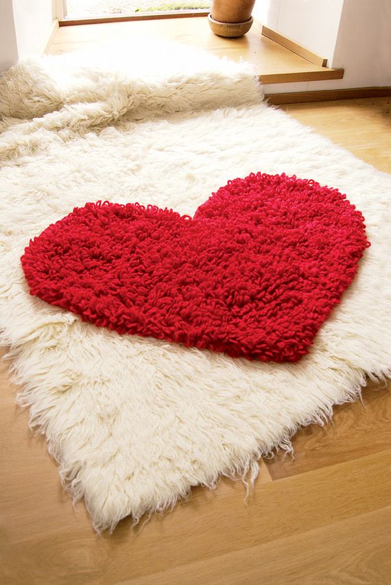 03-Awesome-DIY-Rugs-to-Brighten-up-Your-Home