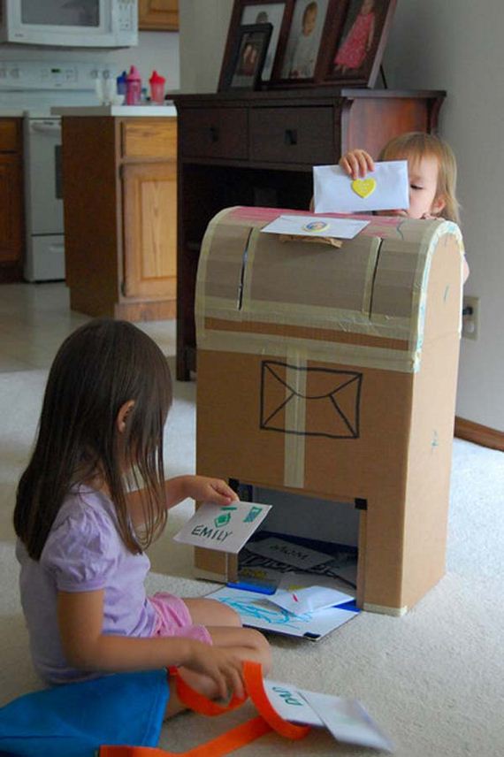 16-Ideas-on-How-to-Use-Cardboard-Boxes-for-Kids