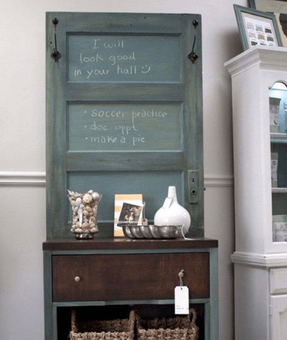 06-Ways-To-Upcycle-Old-Doors