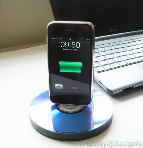 10-diy-iphone-stand