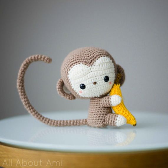 06-fun-monkey-themed