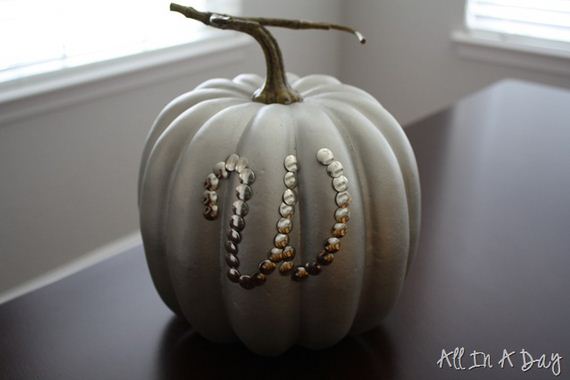 08-Halloween-Pumpkin