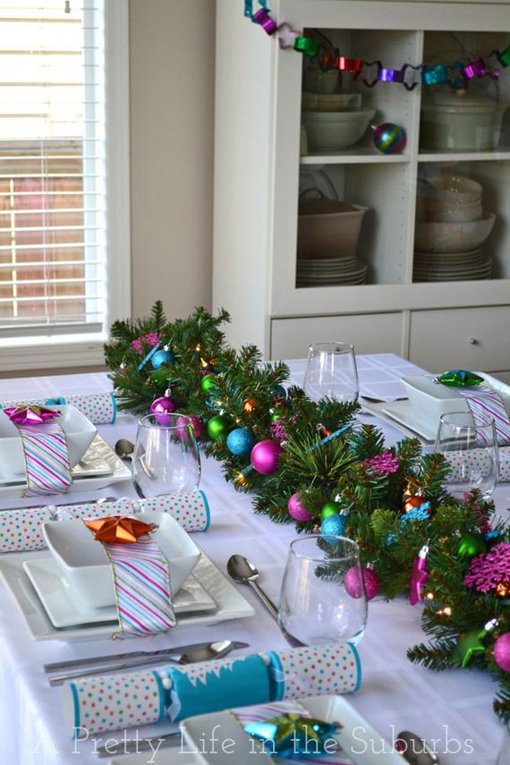 17-Christmas-Tablescapes