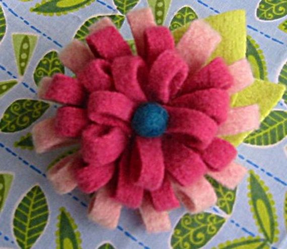 01-flower-brooches