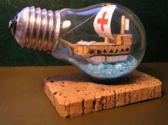 12-Light-bulb-crafts