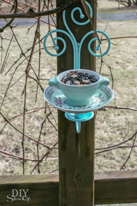 05-Bird-Feeder-Ideas