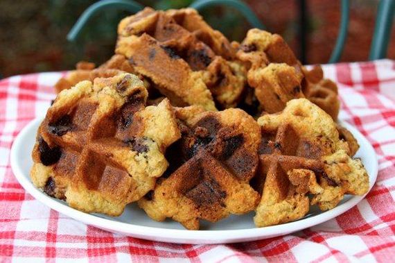 06-Things-You-Can-Cook-In-A-Waffle-Iron