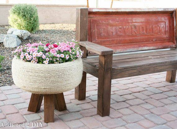 10-Ways-To-Reuse-And-Recycle-Old-Tires