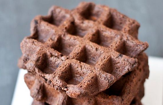 11-Things-You-Can-Cook-In-A-Waffle-Iron