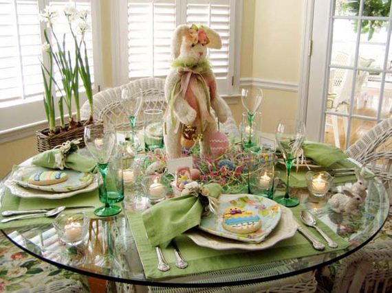 30-tablescapes-for-easter-feature