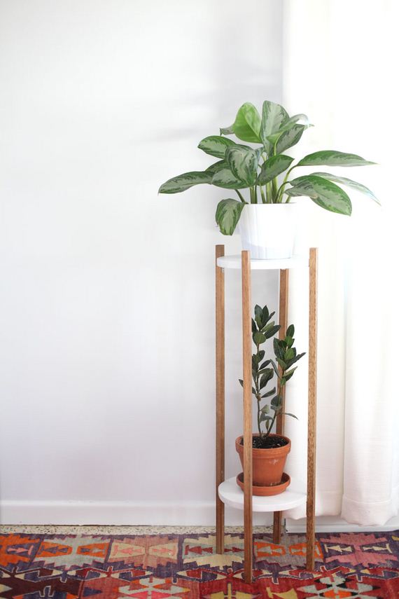 01-DIY-Plant-Stand