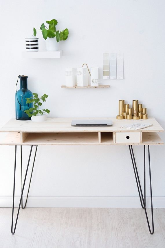 02-diy-farmhouse-desk