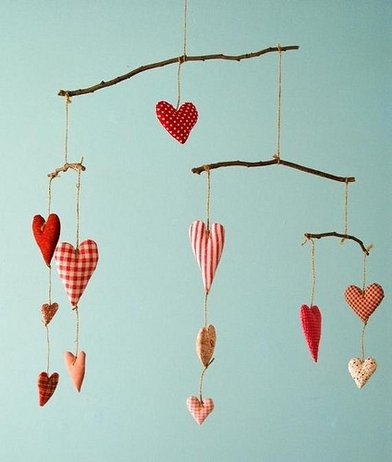 02-Heart-Shaped-Valentines-Day-DIYs