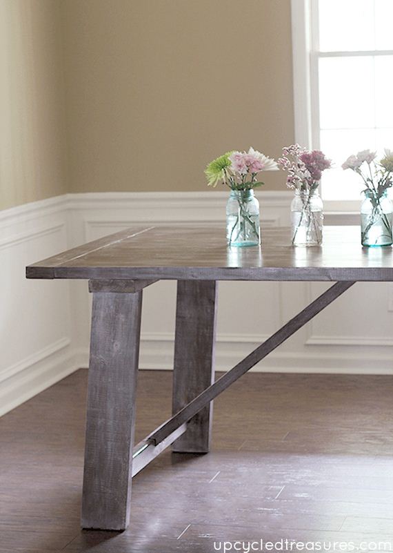 04-Wonderful-DIY-Dining-Table-Ideas