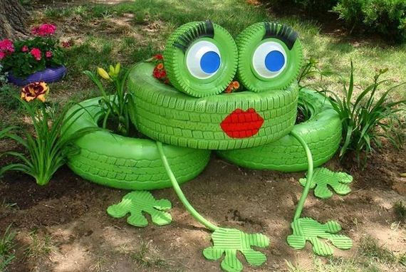 16-Eye-Catching-DIY-Garden-Decorations