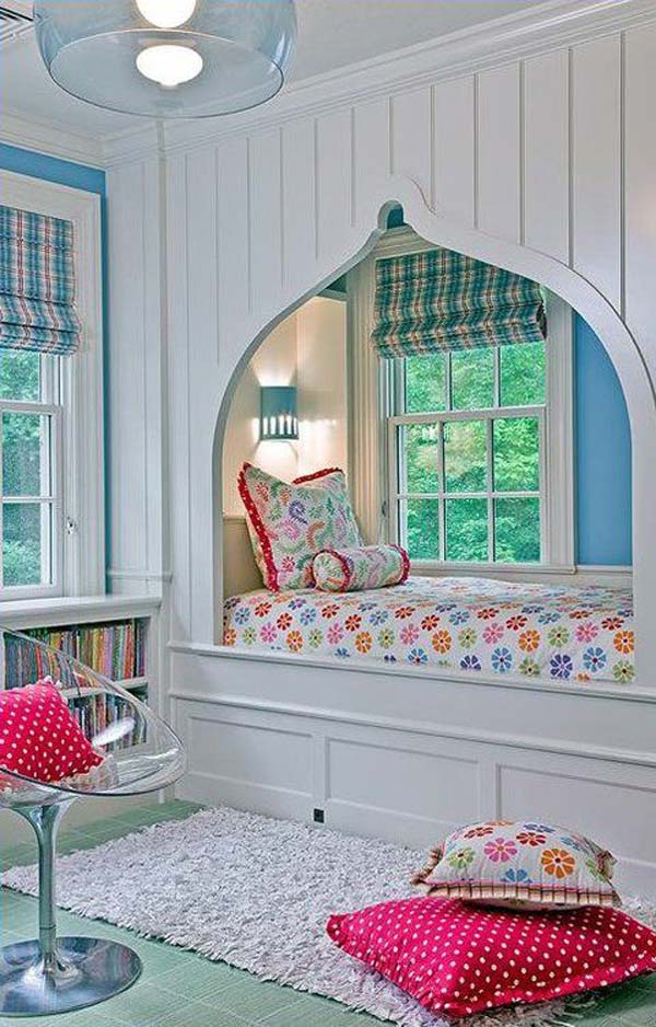 Built-in-bed-in-a-little-ones-room-6