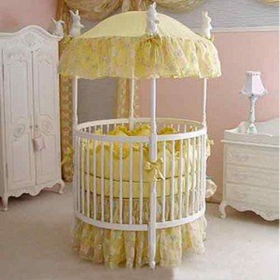 13-Baby-cradle-and-side-rocking