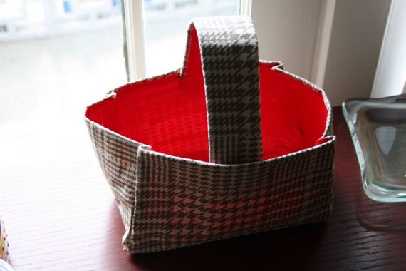 14-Fun-Crafts-Made-Duct-Tape