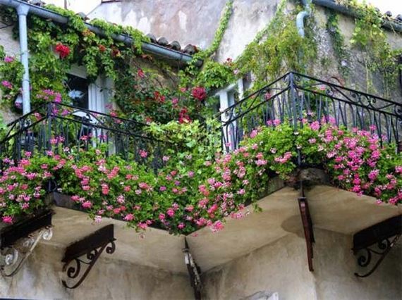 20-Small-Balcony-Garden-ideas