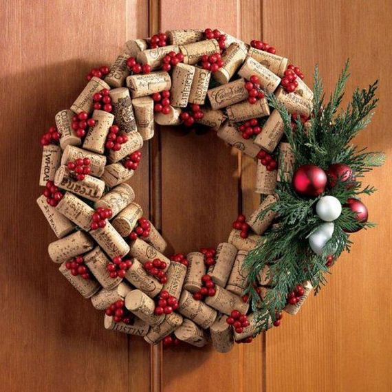 09-holiday-wreath-with-antlers