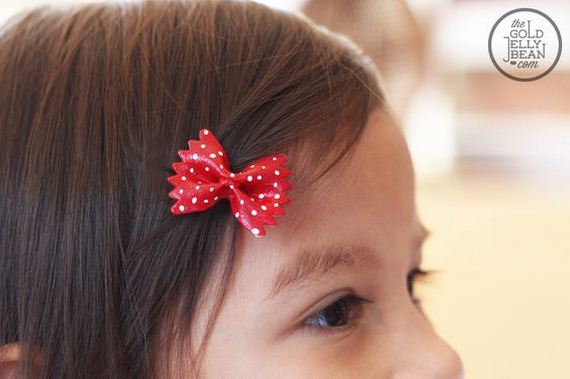 15-fun-crafts-made-dried-pasta