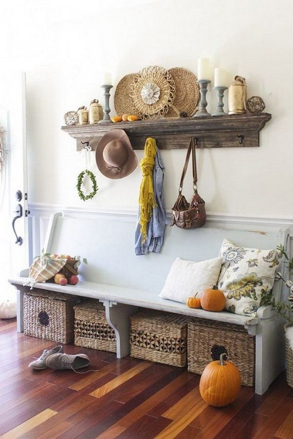 33-rustic-entryway-decorations