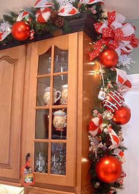 12-put-christmas-spirit-in-kitchen