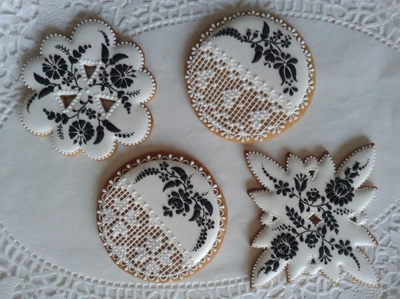 07-decorated-cookies