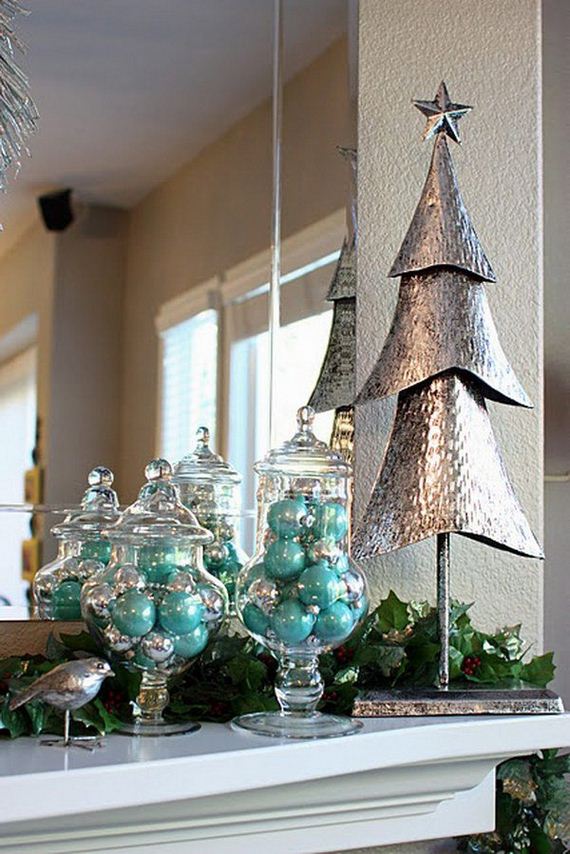 09-christmas-mantel-decorating-ideas