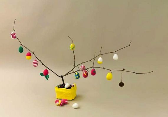 Amazing DIY Easter Trees