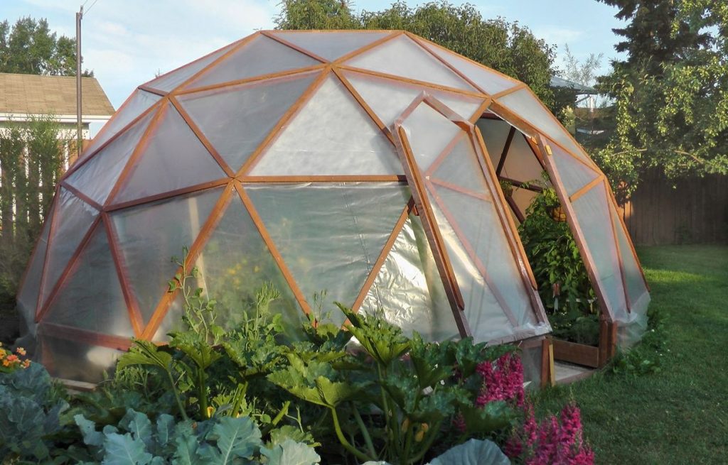 Easy DIY Greenhouses