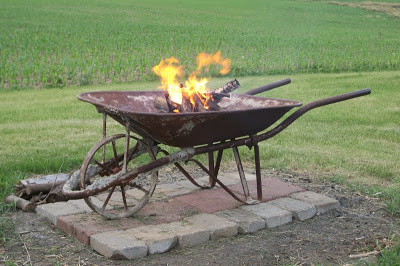 Awesome DIY Fire Pit Ideas