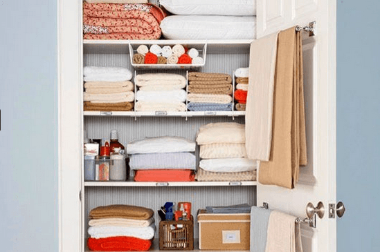 Awesome Ways To De-Clutter & Organize Your Closet