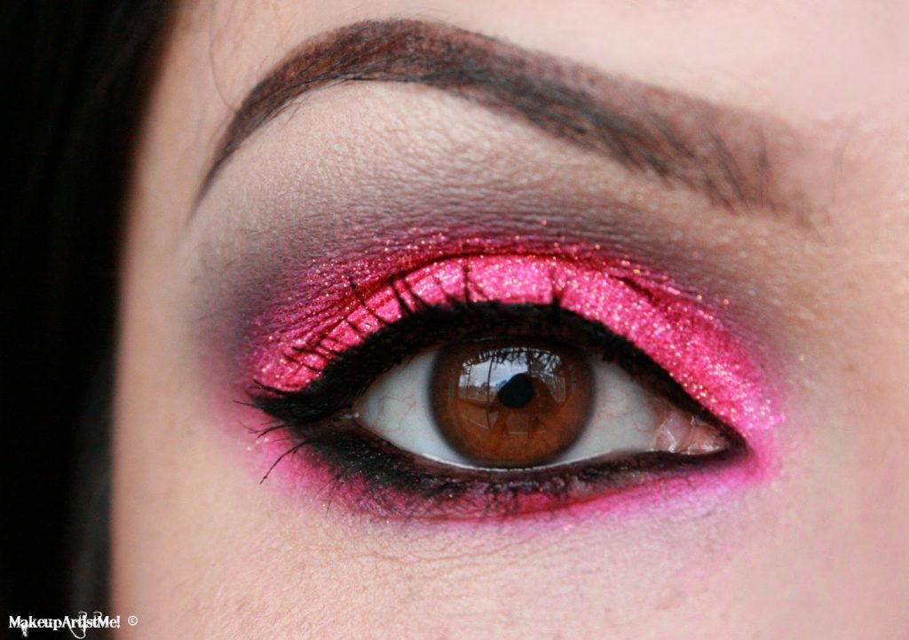 Pretty Pink Makeup Looks