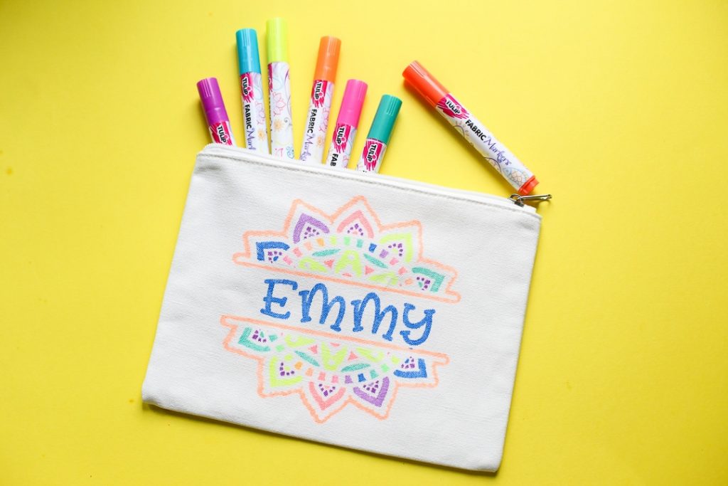 Amazing DIY Crafts Using Fabric Pens