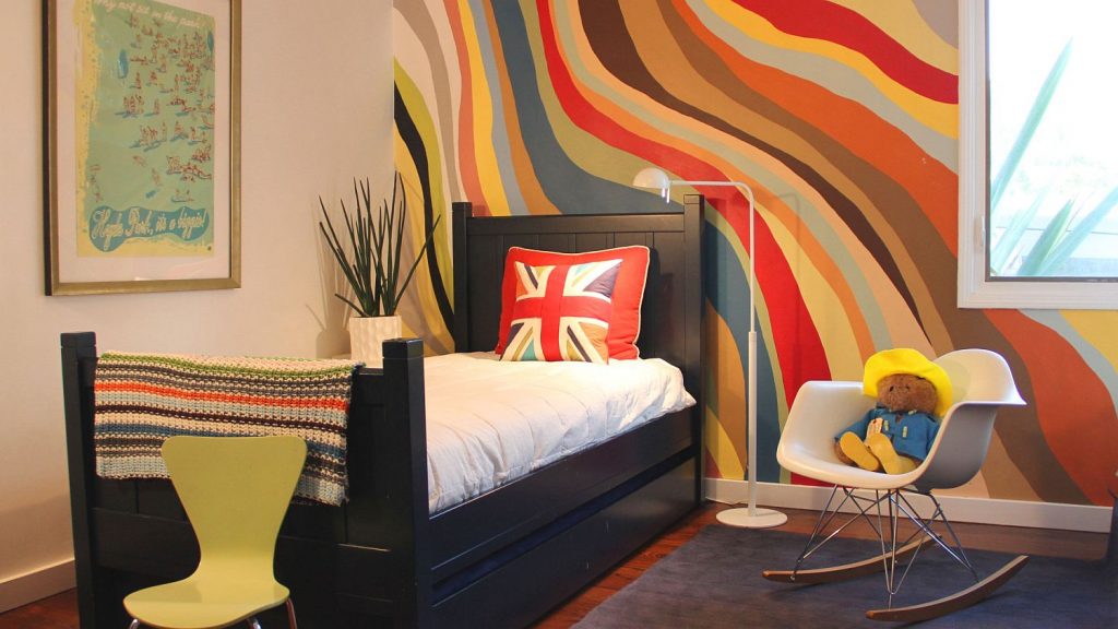 How To Liven Up Walls with Paint