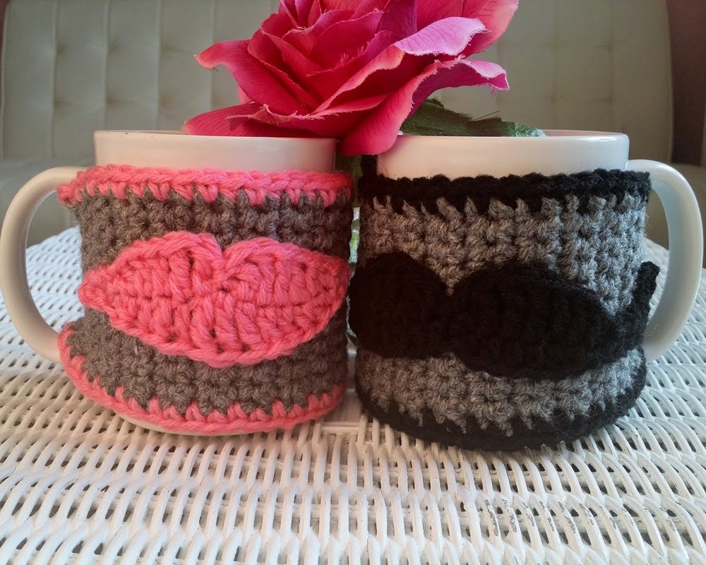 https://www.cheercrank.com/wp-content/uploads/2019/04/crocheted-wedding-gift-ideas-1.jpg