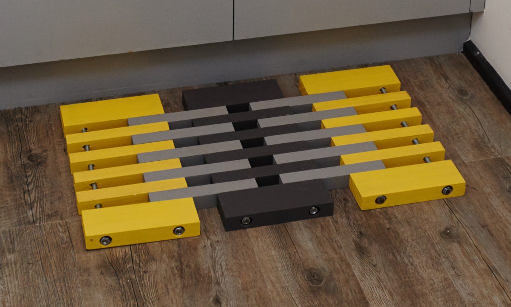 13 Amazing DIY Floor Mats