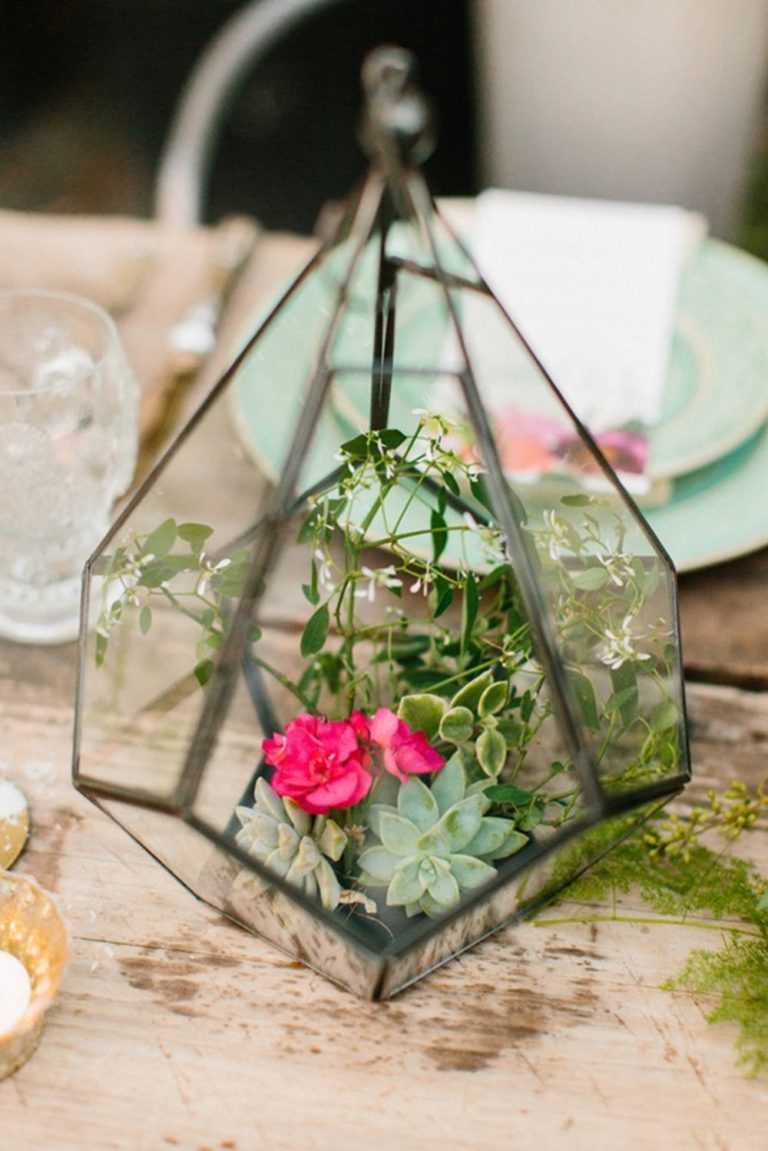 14 Amazing DIY Wedding Centerpieces