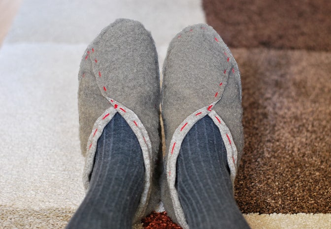 12 Unique DIY Slippers For Fall