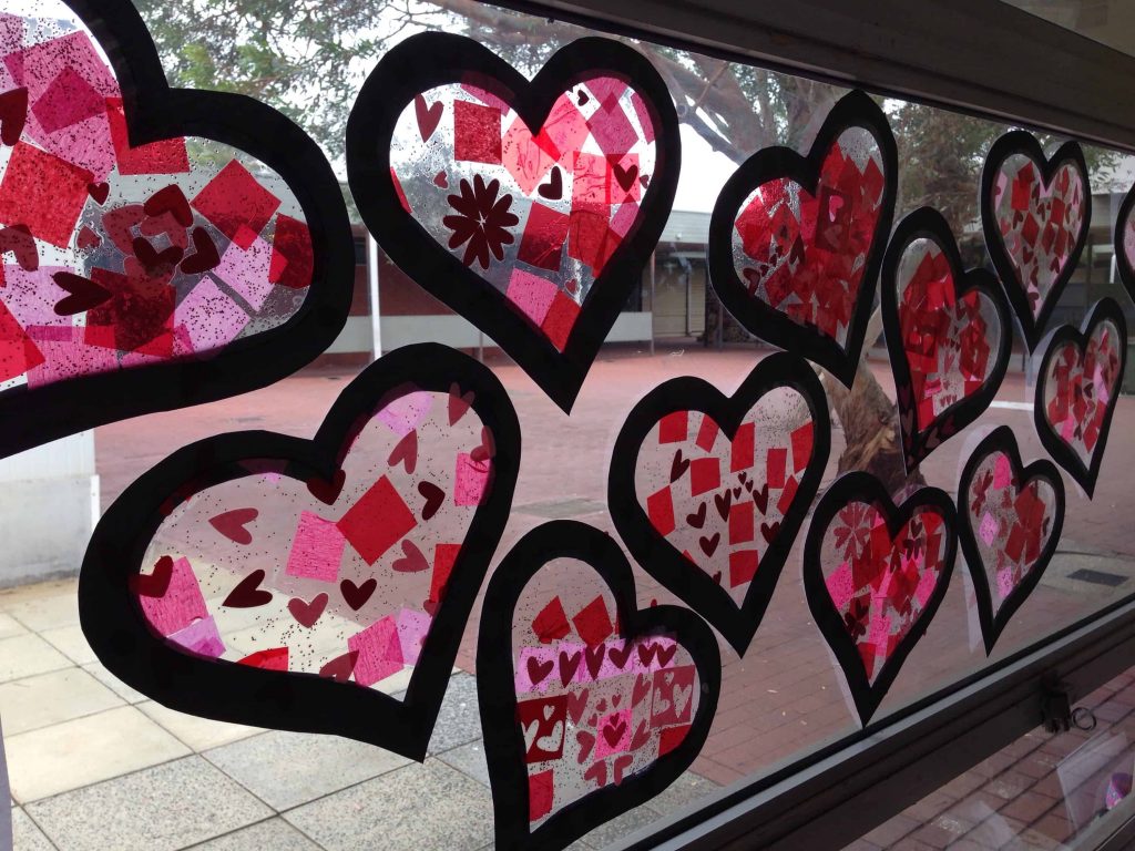 12 Amazing Valentines Day Crafts for Kids’ Classrooms